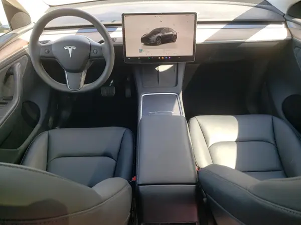 7SAYGDEE3RA328408 2024 TESLA MODEL Y - Image 8