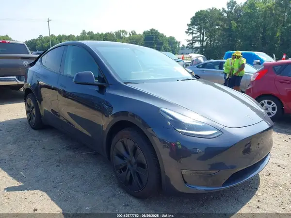 7SAYGDEE3RA336167 2024 TESLA MODEL Y - Image 1