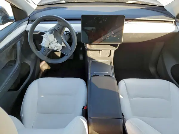 7SAYGDEE3RF003731 2024 TESLA MODEL Y - Image 8
