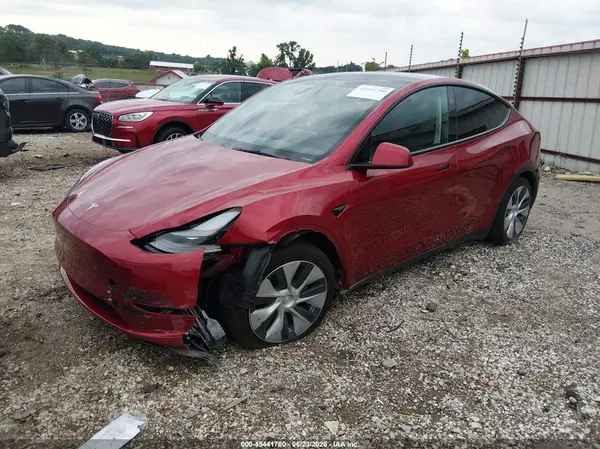 7SAYGDEE3RF025759 2024 TESLA MODEL Y - Image 2