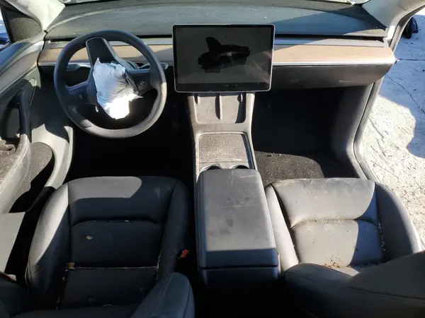 7SAYGDEE3RF031934 2024 TESLA MODEL Y - Image 8