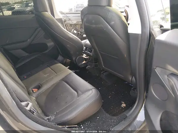 7SAYGDEE3RF036051 2024 TESLA MODEL Y - Image 8