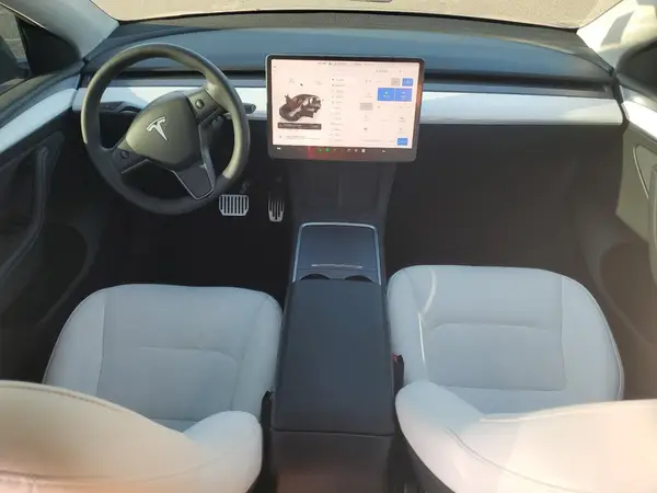7SAYGDEE3RF066375 2024 TESLA MODEL Y - Image 8