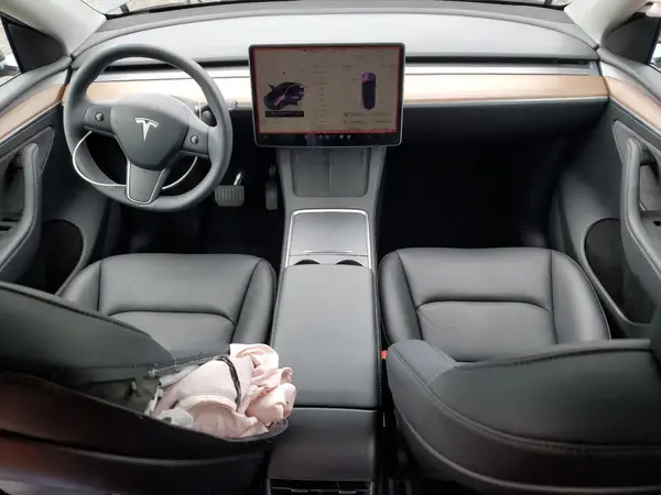 7SAYGDEE3RF072919 2024 TESLA MODEL Y - Image 8