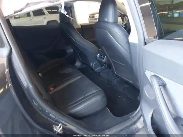 7SAYGDEE3RF074508 2024 TESLA MODEL Y - Image 8