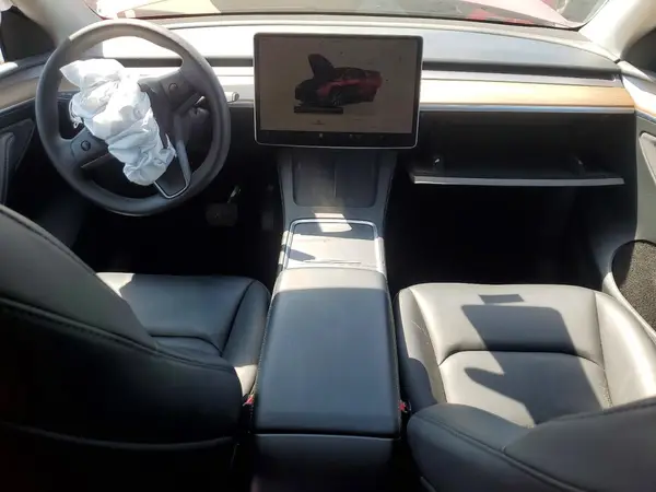 7SAYGDEE3RF074525 2024 TESLA MODEL Y - Image 8