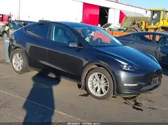 7SAYGDEE3RF079370 2024 TESLA MODEL Y