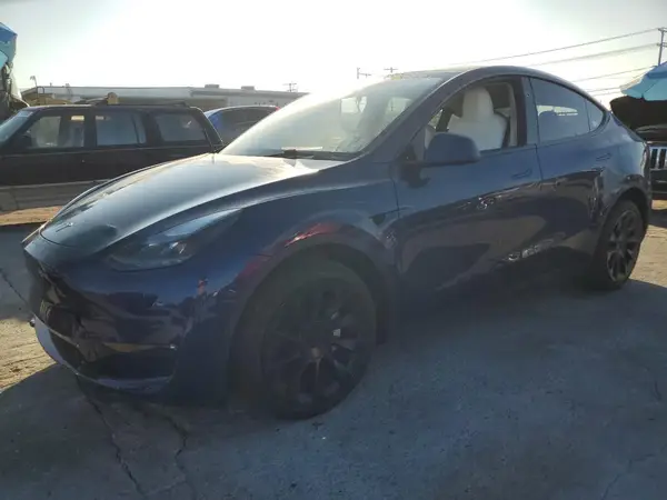 7SAYGDEE3RF082981 2024 TESLA MODEL Y - Image 1