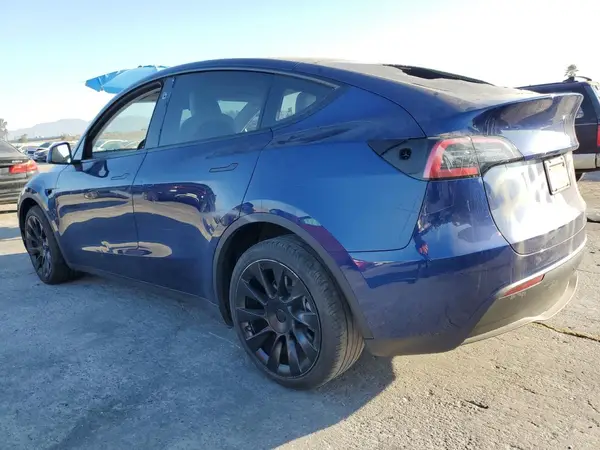 7SAYGDEE3RF082981 2024 TESLA MODEL Y - Image 2