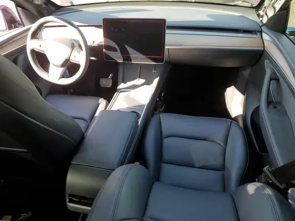 7SAYGDEE3RF084617 2024 TESLA MODEL Y - Image 8