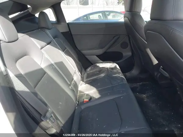 7SAYGDEE3RF098677 2024 TESLA MODEL Y - Image 8