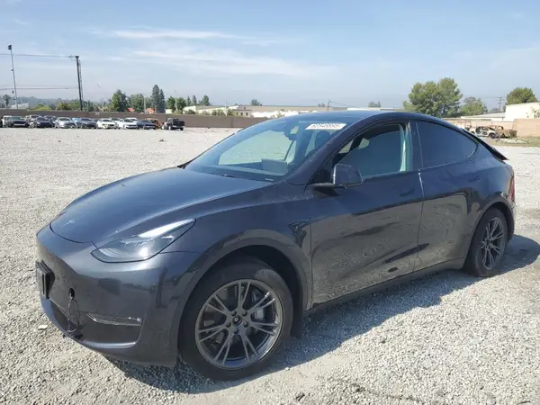 7SAYGDEE3RF121102 2024 TESLA MODEL Y - Image 1