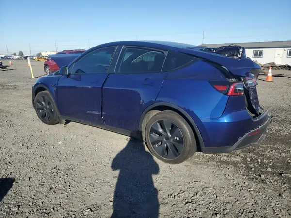 7SAYGDEE3RF130866 2024 TESLA MODEL Y - Image 2