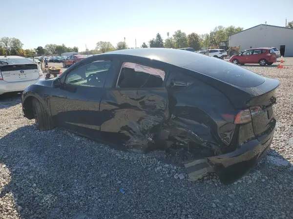 7SAYGDEE3RF132701 2024 TESLA MODEL Y - Image 2