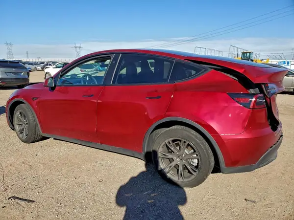 7SAYGDEE3RF161275 2024 TESLA MODEL Y - Image 2