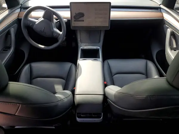 7SAYGDEE3RF165178 2024 TESLA MODEL Y - Image 8