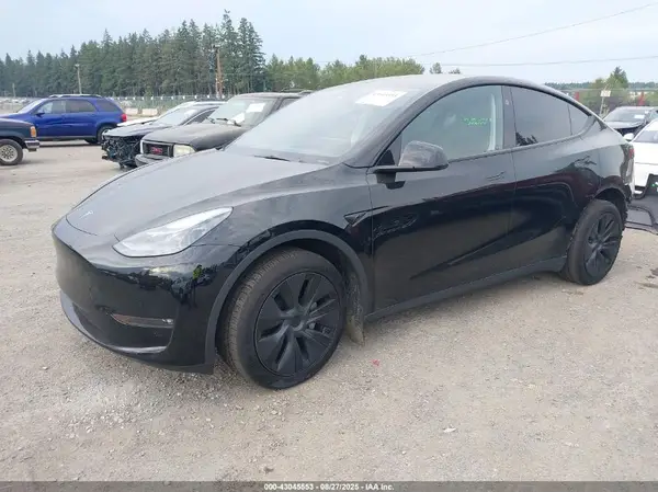 7SAYGDEE3RF165570 2024 TESLA MODEL Y - Image 2