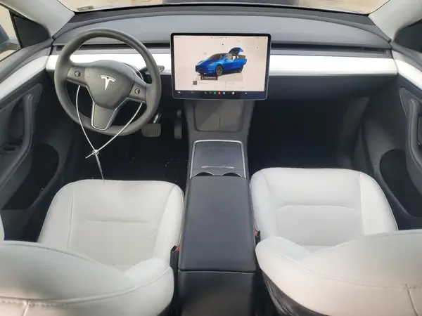 7SAYGDEE3RF167870 2024 TESLA MODEL Y - Image 8