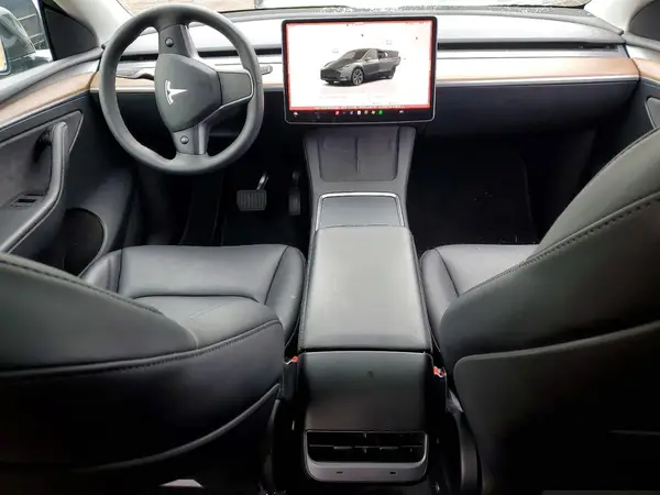 7SAYGDEE3RF168291 2024 TESLA MODEL Y - Image 8
