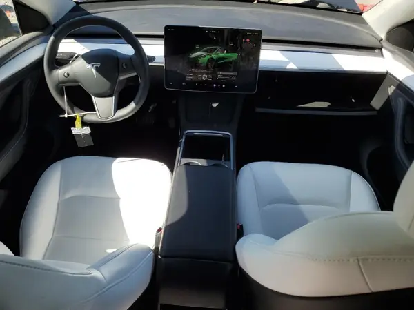 7SAYGDEE3RF176617 2024 TESLA MODEL Y - Image 8