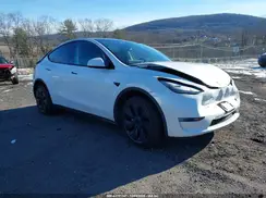 7SAYGDEE3RF185141 2024 TESLA MODEL Y