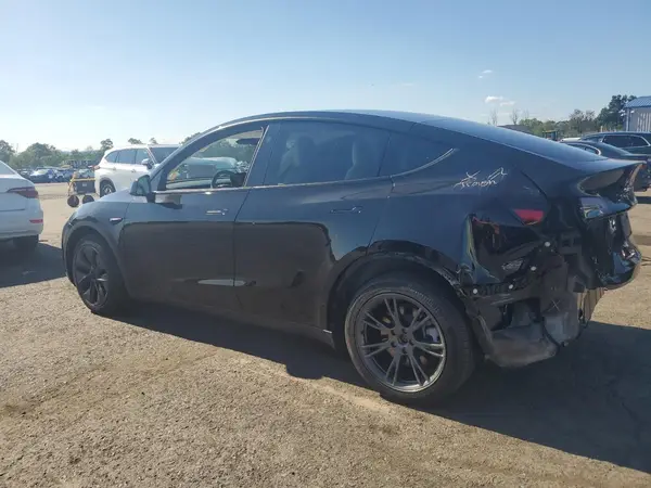 7SAYGDEE3RF190629 2024 TESLA MODEL Y - Image 2