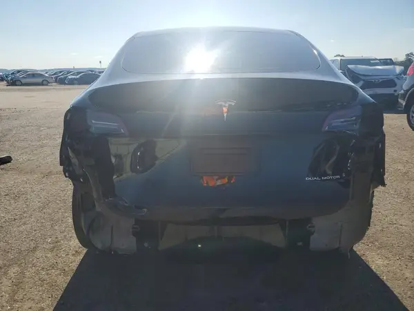 2024 TESLA MODEL Y COPART lot 69776845 auction photo 6