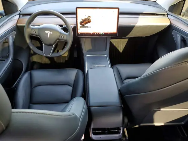 7SAYGDEE3RF194714 2024 TESLA MODEL Y - Image 8
