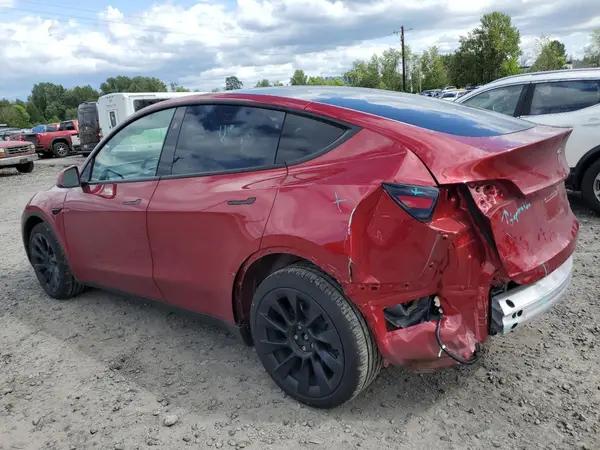 7SAYGDEE3RF196043 2024 TESLA MODEL Y - Image 2