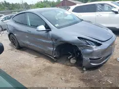 7SAYGDEE3RF199749 2024 TESLA MODEL Y