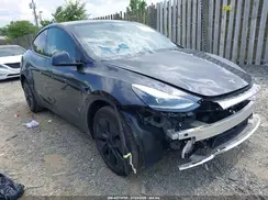 7SAYGDEE3RF202116 2024 TESLA MODEL Y