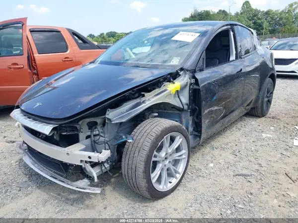 7SAYGDEE3RF202116 2024 TESLA MODEL Y - Image 2