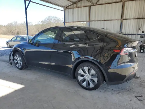 7SAYGDEE3RF983588 2024 TESLA MODEL Y - Image 2
