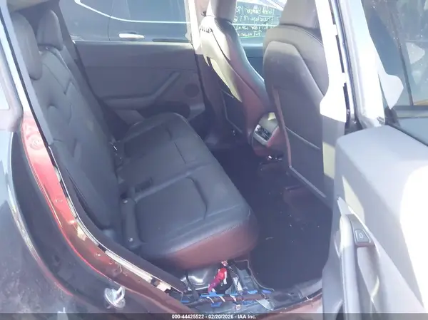 7SAYGDEE3RF987902 2024 TESLA MODEL Y - Image 8