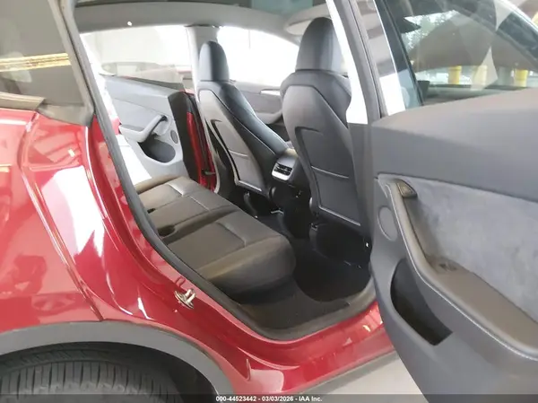 7SAYGDEE3SA340743 2025 TESLA MODEL Y - Image 8
