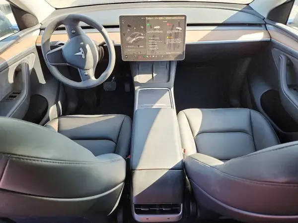 7SAYGDEE3SA344906 2025 TESLA MODEL Y - Image 8