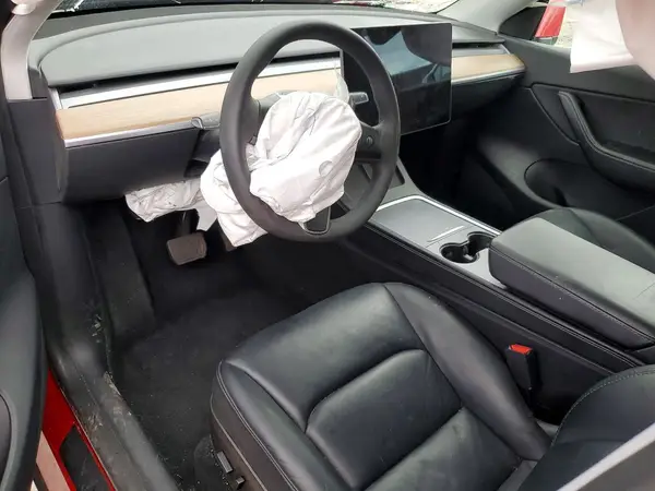 7SAYGDEE3SA350592 2025 TESLA MODEL Y - Image 8