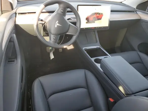 7SAYGDEE3SA350639 2025 TESLA MODEL Y - Image 8