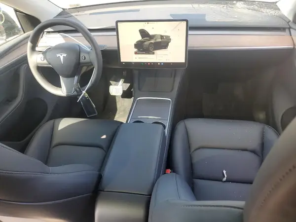 7SAYGDEE3SA352407 2025 TESLA MODEL Y - Image 8