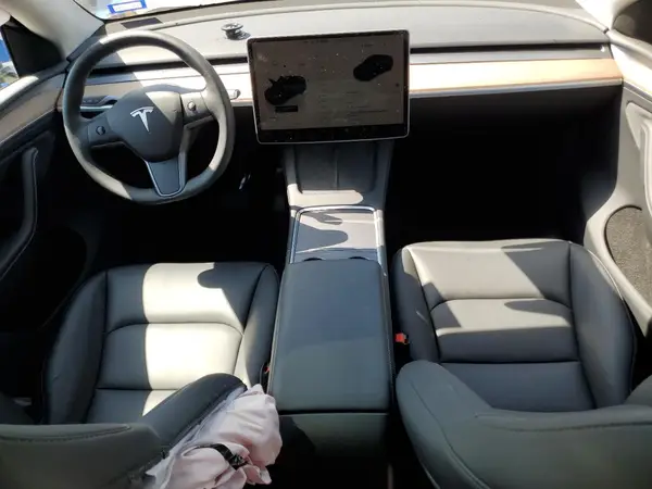 7SAYGDEE3SA360765 2025 TESLA MODEL Y - Image 8