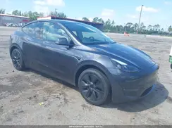 7SAYGDEE3SA361298 2025 TESLA MODEL Y