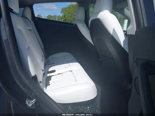 7SAYGDEE3SA361298 2025 TESLA MODEL Y - Image 8