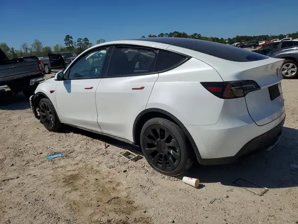7SAYGDEE3SA370955 2023 TESLA MODEL Y - Image 2