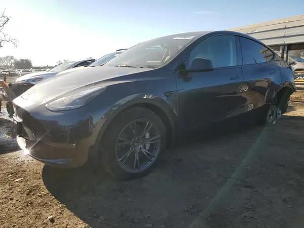7SAYGDEE3SF241696 2025 TESLA MODEL Y - Image 1