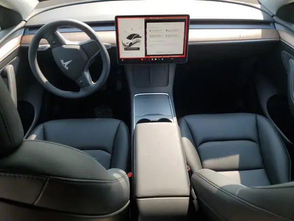 7SAYGDEE3SF264038 2025 TESLA MODEL Y - Image 8