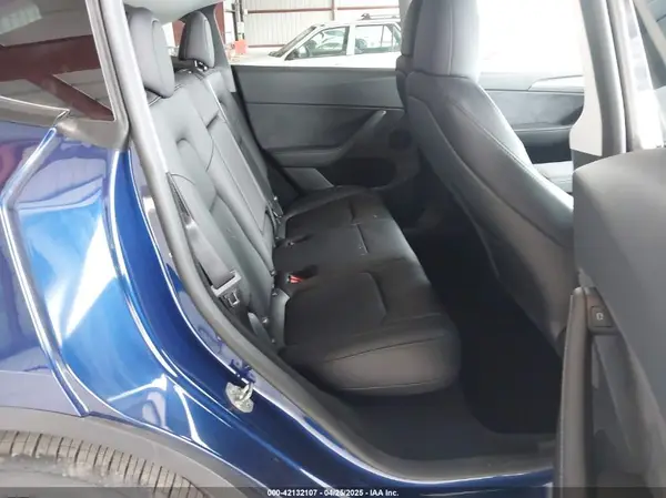 7SAYGDEE3SF290252 2025 TESLA MODEL Y - Image 8