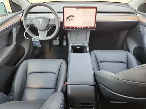 7SAYGDEE3SF295788 2025 TESLA MODEL Y - Image 8