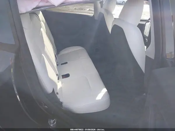 7SAYGDEE3SF297119 2025 TESLA MODEL Y - Image 8