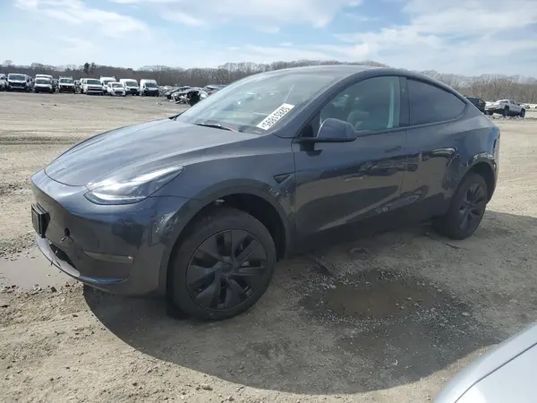 7SAYGDEE3SF304750 2025 TESLA MODEL Y - Image 1