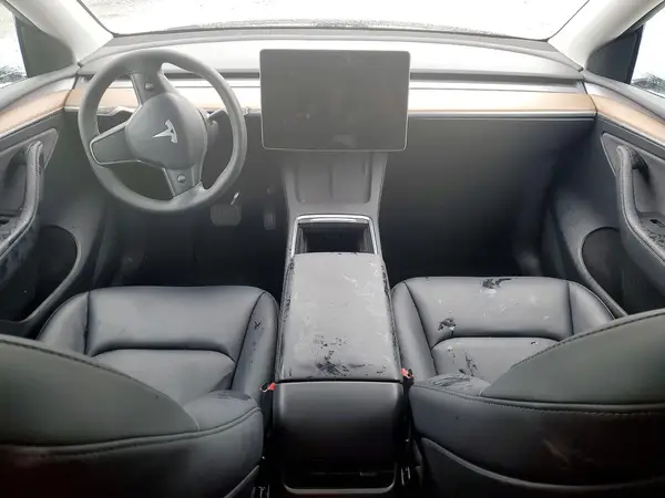 7SAYGDEE3SF307292 2025 TESLA MODEL Y - Image 8